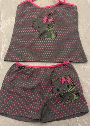Kadın Pembe Nakışlı Mini Pijama Takımı