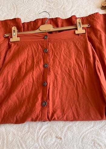 Düğmeli Kiremit Midi Etek - Görsel 2