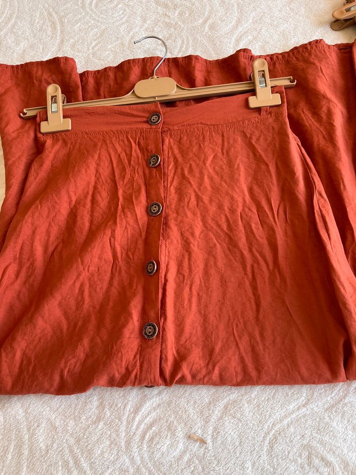 Düğmeli Kiremit Midi Etek - Görsel 2