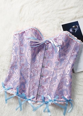 lila korse bustiyer pinterest stil - Görsel 5