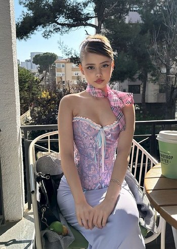 lila korse bustiyer pinterest stil - Görsel 4