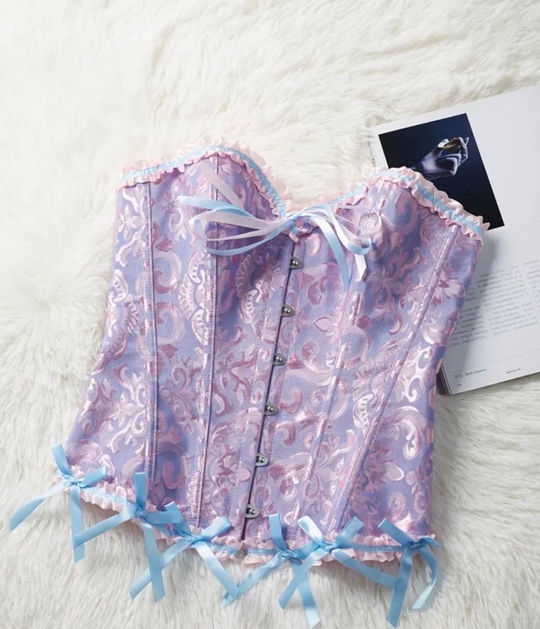 lila korse bustiyer pinterest stil - Görsel 5