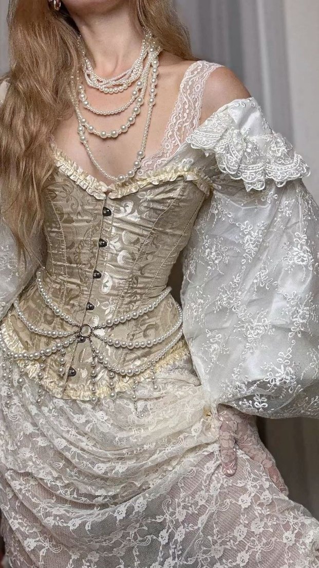 korse bustiyer pinterest stil - Görsel 5