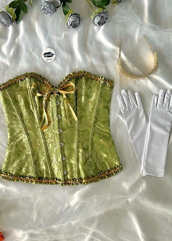 pinterest stil yesil korse bustiyer - Görsel 5