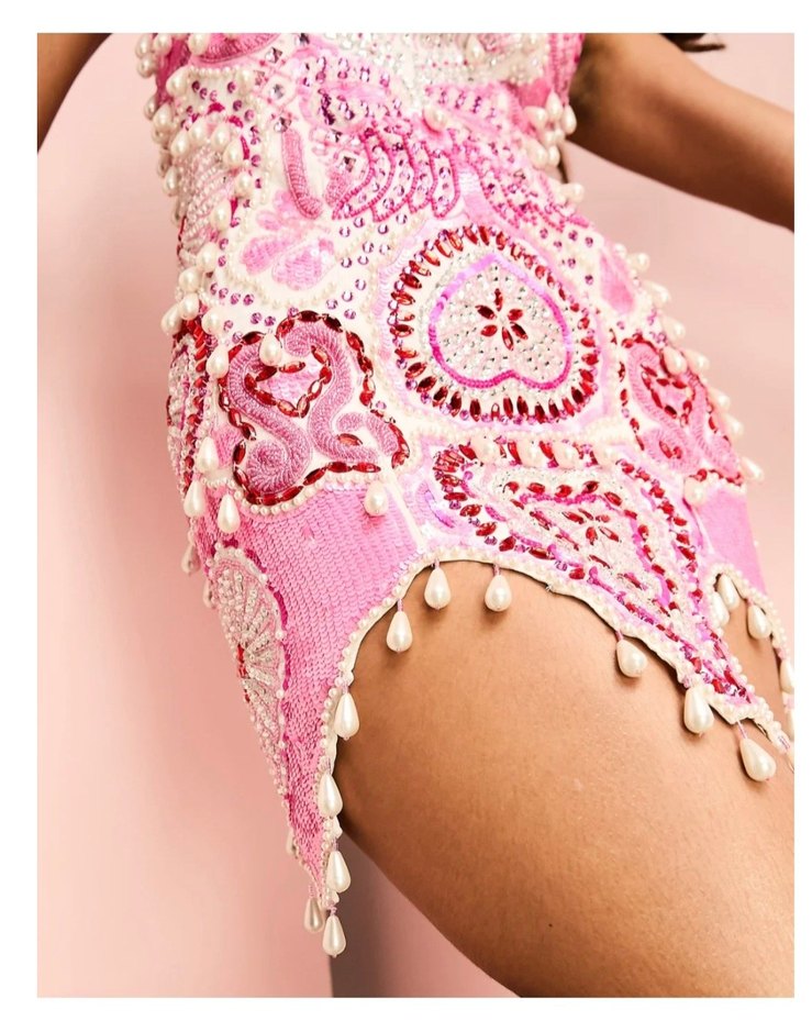 asos luxe taşlı mini elbise - Görsel 4