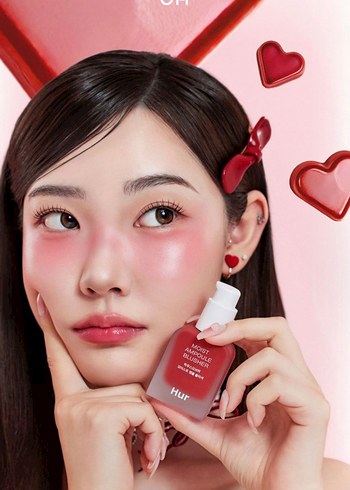house of hur moist ampoule blusher