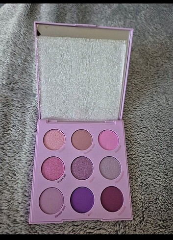 ColourPop colourpop lilac you a lot far paleti