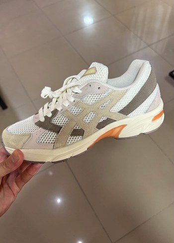 Asics Retro Spor Ayakkabi