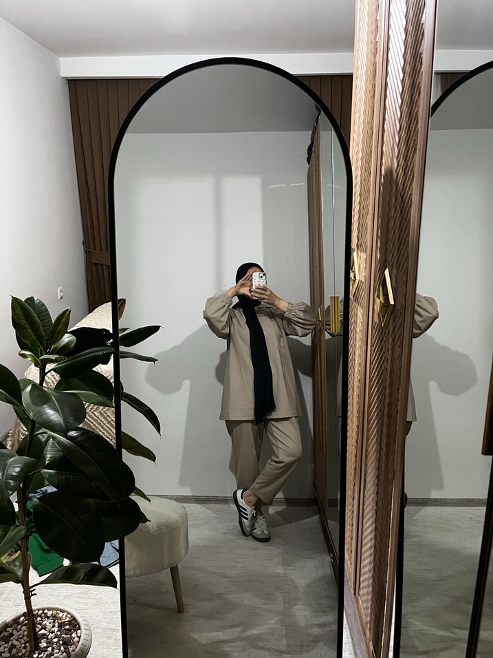 Bej Kadın Uzun Kollu Uzun Kesim Takım - Görsel 3