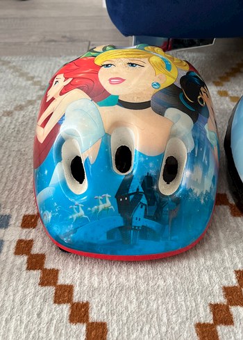 Renkli Pop Kültür Baskılı Çocuk Kaskları - Görsel 2