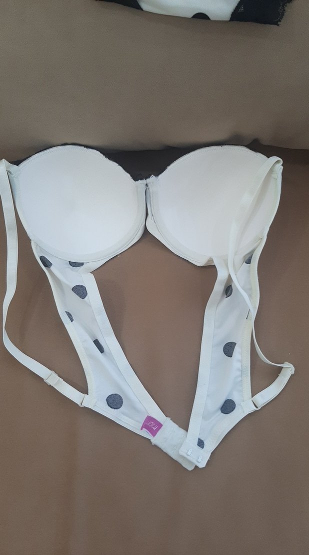 Puantiye Desenli Beyaz Sütyen ve Külot Takımı - Görsel 4