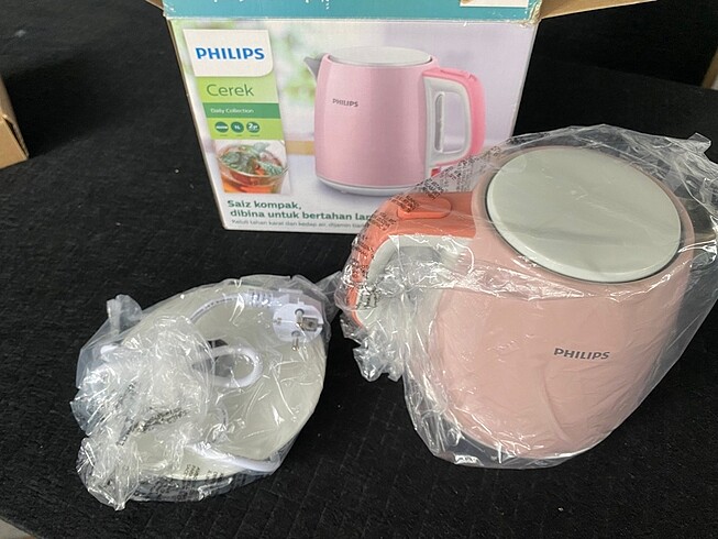 Philips Phılıps kettle orjınal sıfır kutusundadır