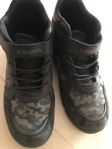Kinetix Bir kaç giydi 35 numara