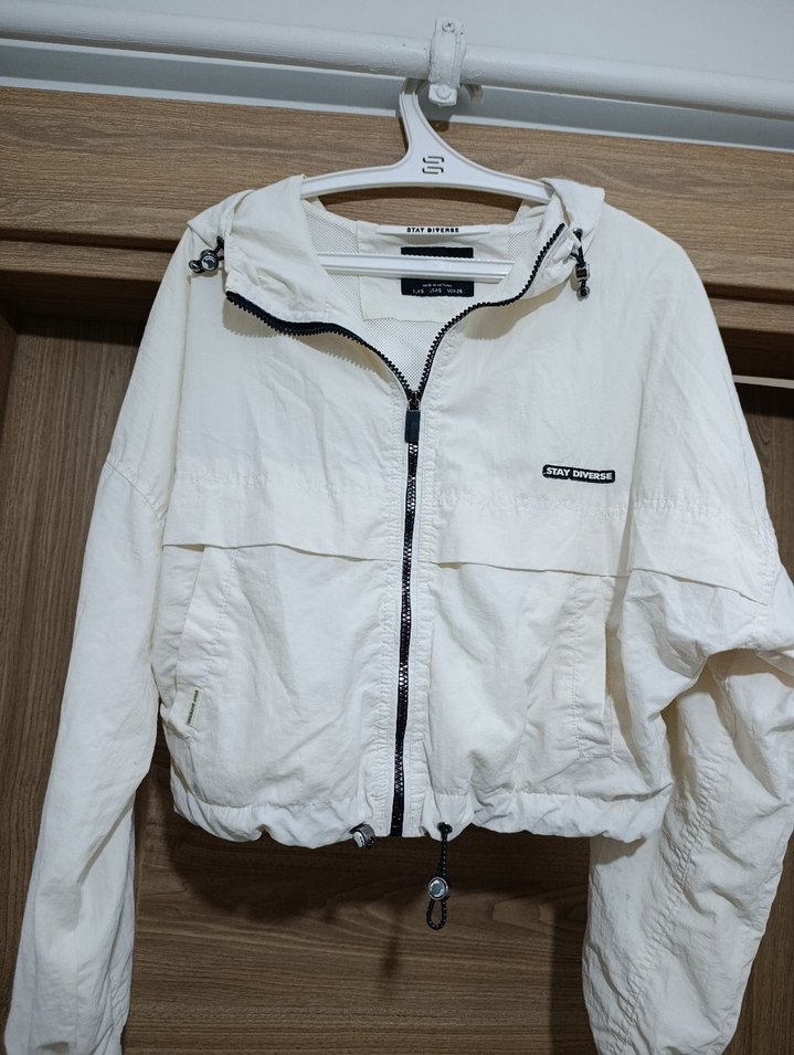 Kadın Beyaz Midi Ceket Kapüşonlu - Görsel 3