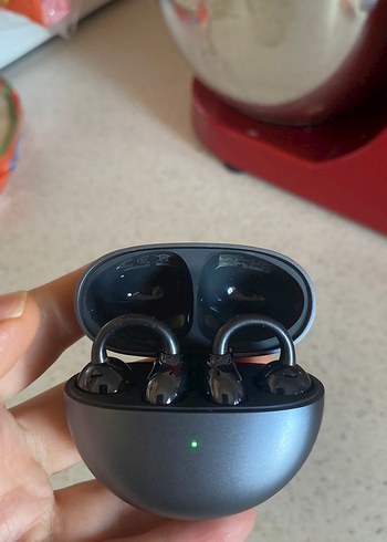 Huawei Gri Kablosuz Kulaklık - Görsel 4