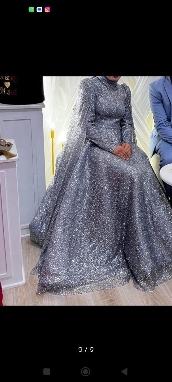 Gri Uzun Kollu Drapeli Abiye Elbise - Görsel 2