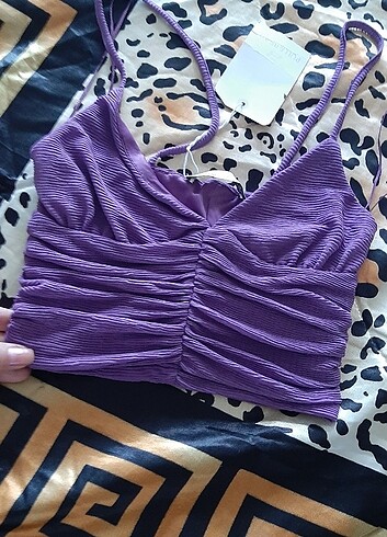 xs Beden Pull bear crop