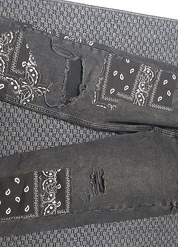 m Beden siyah Renk Bershka jean