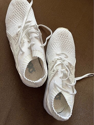 Asics asics marka ayakkabı beyaz