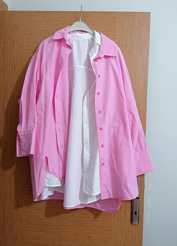 Pembe ve beyaz gömlek salaş model 