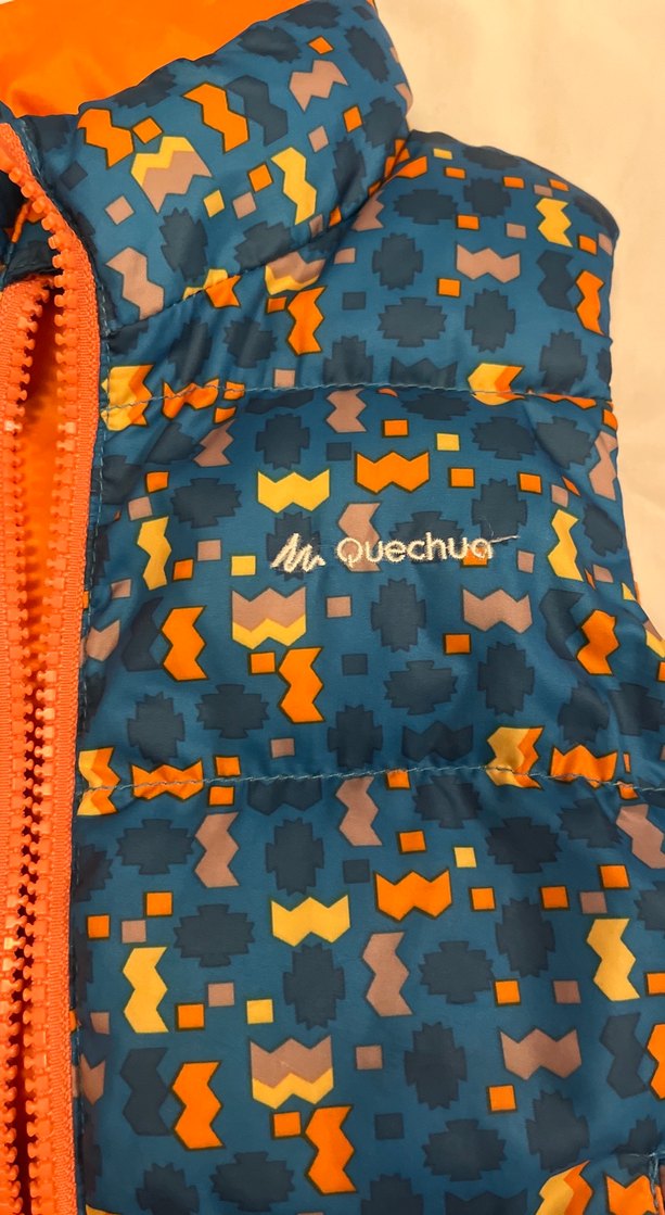 Quechua çift taraflı kullanım.Renkli Erkek Çocuk Fermuarlı Yelek - Görsel 2