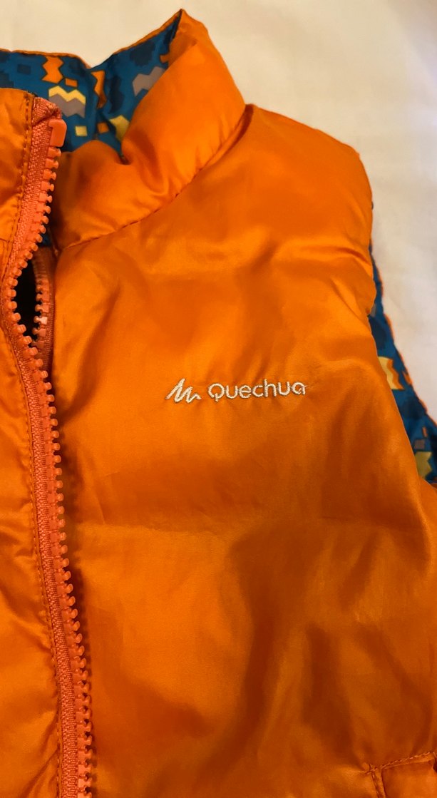 Quechua çift taraflı kullanım.Renkli Erkek Çocuk Fermuarlı Yelek - Görsel 4