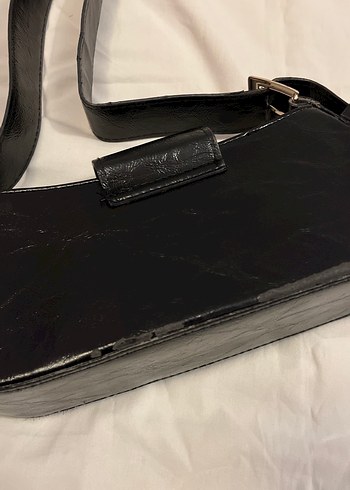 Kemer Detaylı Siyah Deri Gotik Kadın Çanta - Görsel 4