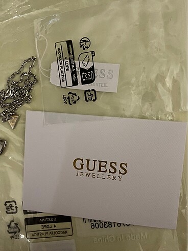  Beden gri Renk Guess kalp kolye