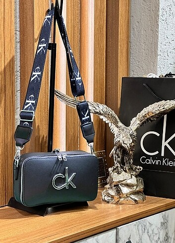 Calvin Klein Çanta