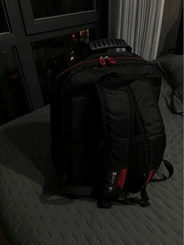 Beden MSI LAPTOP ÇANTASI