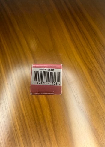  Beden Rare Beauty Lip Gloss (Flickle)