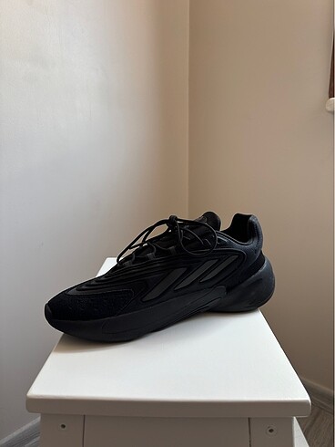 Adidas Adidas Ozelia Black