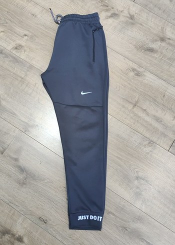 Nike xl
