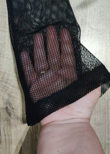 File Detaylı Siyah Balıkçı Yaka Bluz - Görsel 3