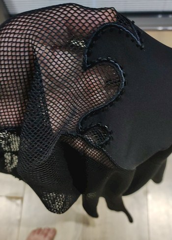 File Detaylı Siyah Balıkçı Yaka Bluz - Görsel 7