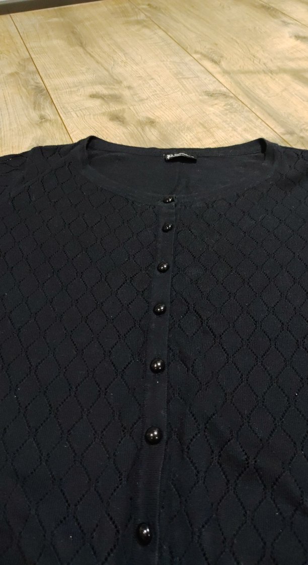 Düğmeli Siyah Kadın Triko Hırka - Görsel 2