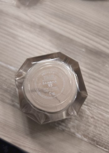 Fenty Beauty Pudra - banana - Görsel 4