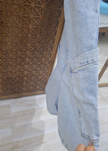 buz mavisi Jean Mini Askılı Şort Tulum - Görsel 11