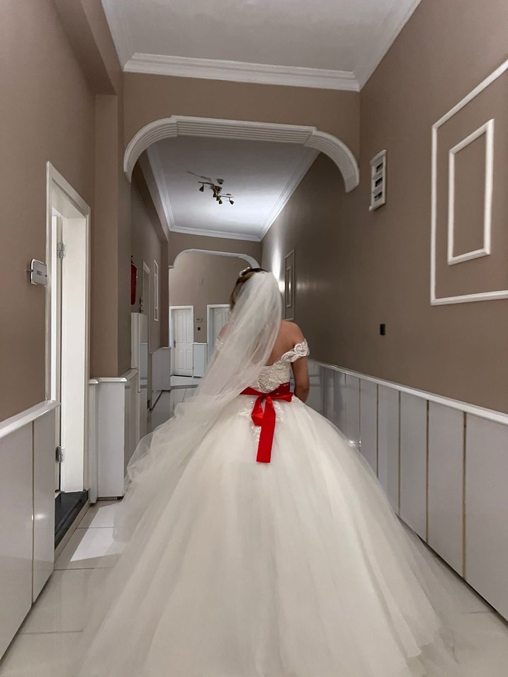 Beyaz Straplez A Kesim Uzun Gelinlik - Görsel 3