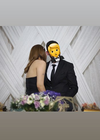 Siyah omuz detaylı elbise - Görsel 3