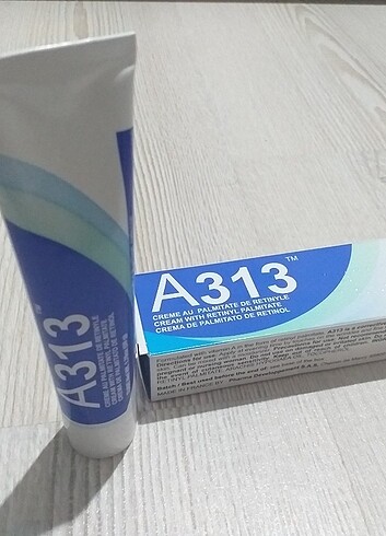 Beden A 313 RETİNOL KREM 50 GR ÇOK İYİ DURUMDA