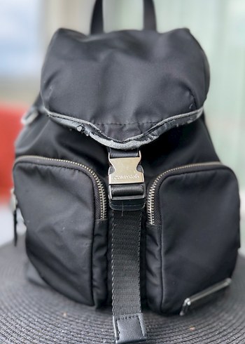 Siyah Kadın Sırt Çantası, Tokalı, Günlük - Görsel 4
