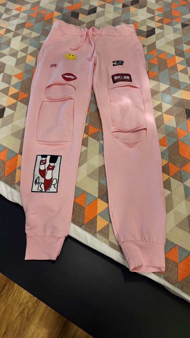 Yırtmaçlı Pembe Baskılı Fit Kadın Eşofman - Görsel 5