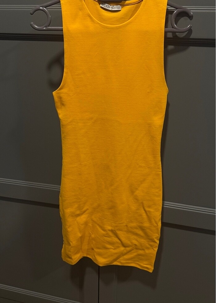 Turuncu diz üstü elbise - Görsel 3