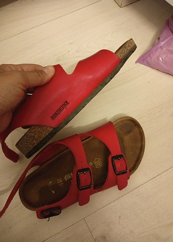 33 Beden kırmızı Renk Kırmızı birkenstock sandalet