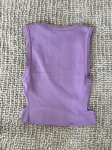 Koton Mor crop