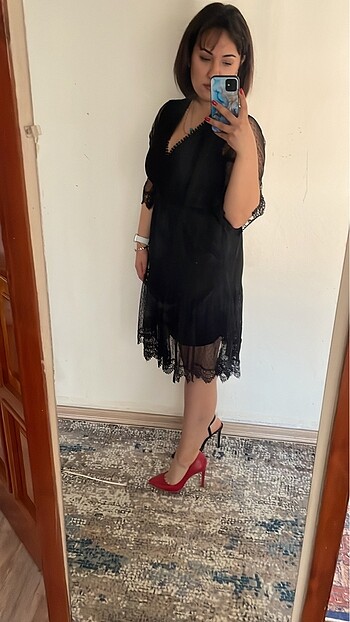 Quzu Siyah dantel model elbise