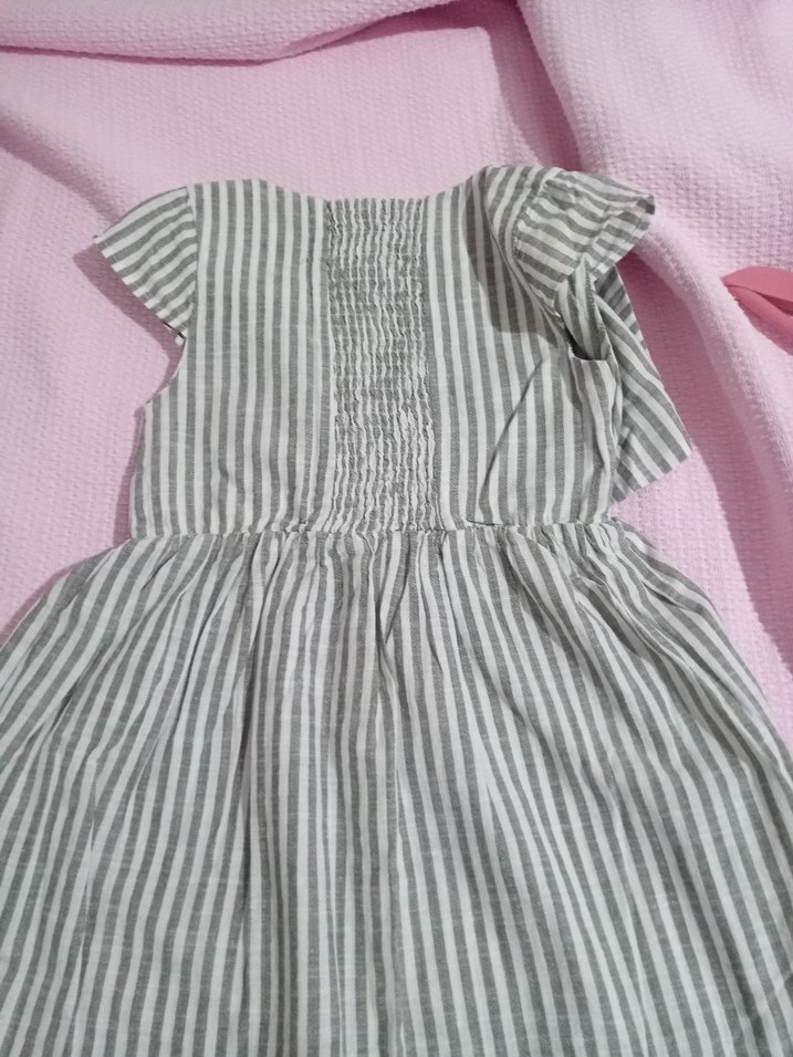Kız Çocuk Gri Çizgili V Yaka Elbise - Görsel 3