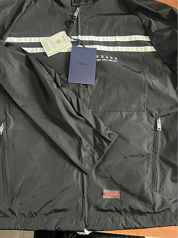 Prada Mevsimlik Ceket - Görsel 3