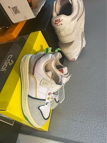 30 Beden Spor ayakkabı
